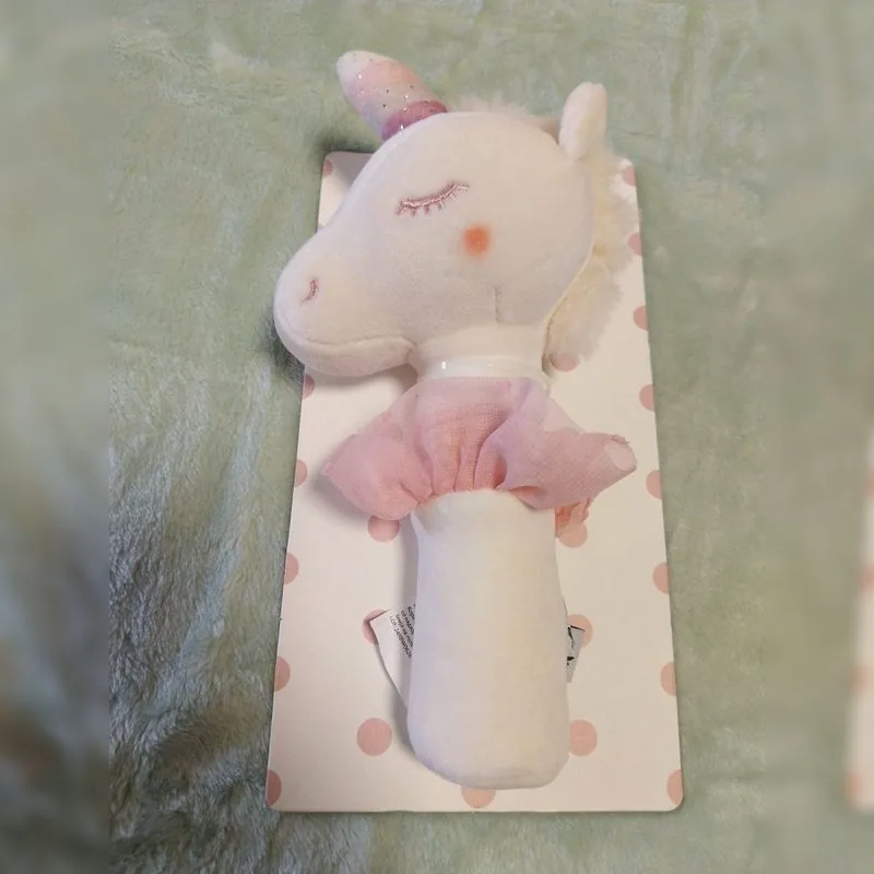 Skviker jednorog u Tifany Shop Novi Sad